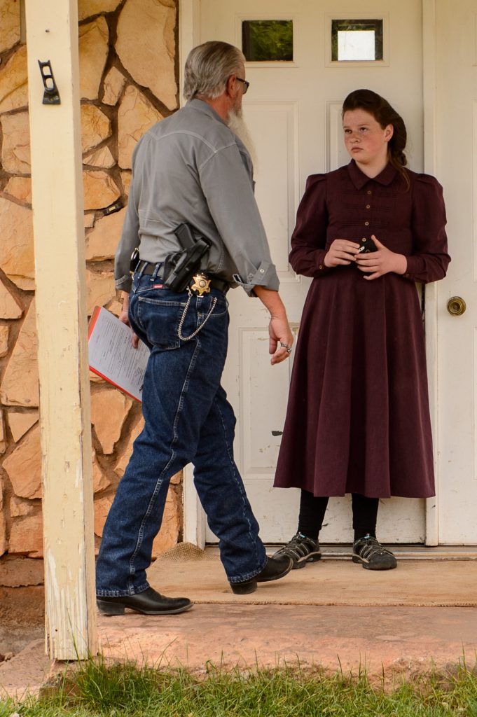 Flds Town Evictions Set Up A Sad Spectacle 